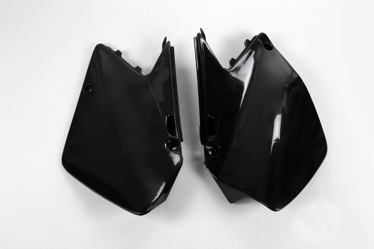 Side Panels black for Suzuki RM 125 (2006-25) - RM 250 (2006-25) - REPLICA PLASTICS - SU04900-001 - Ufo Plast